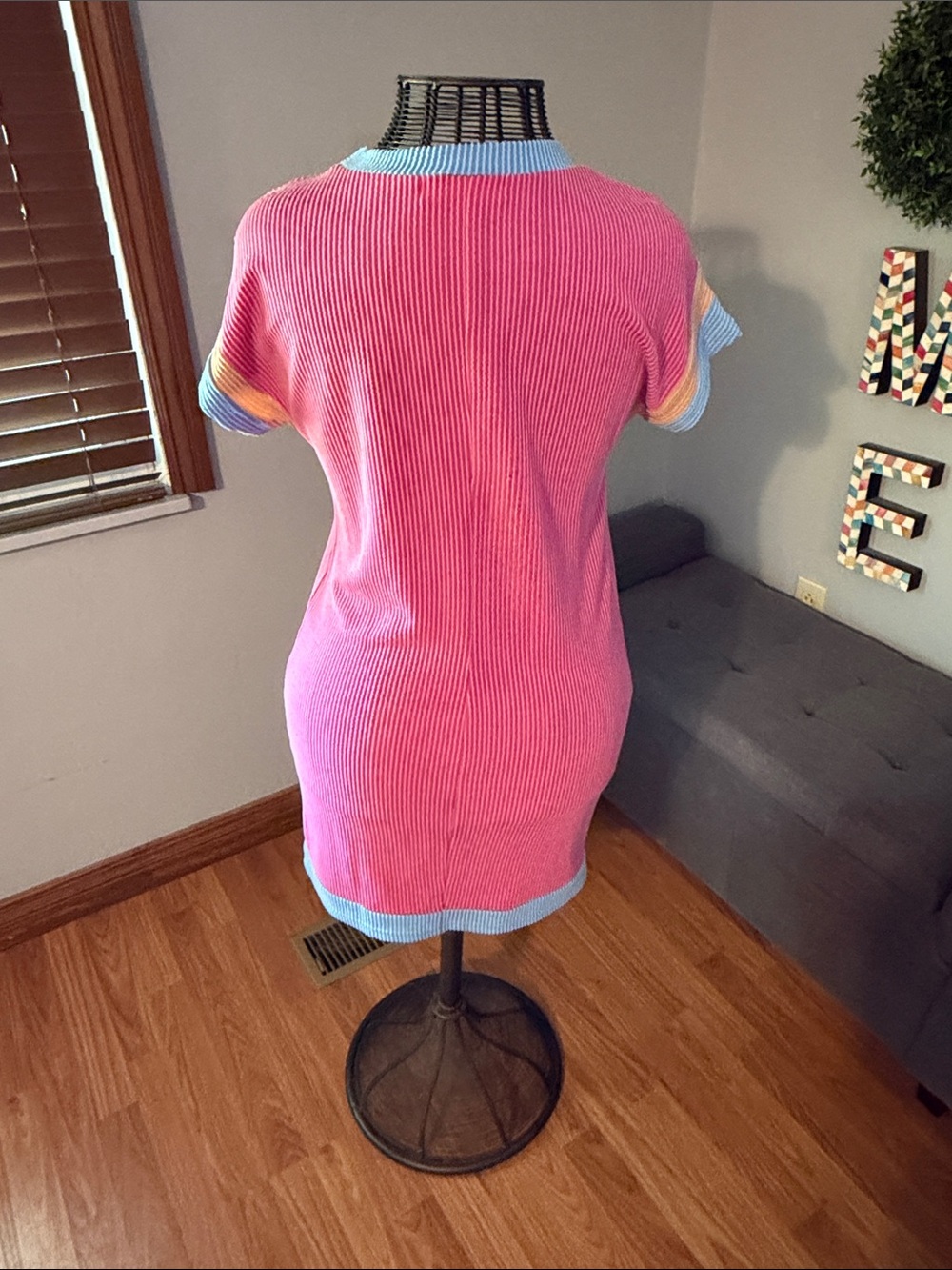 Mod Boutique - Picture 3 of 3